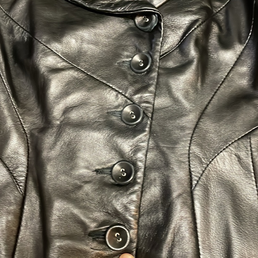 Danier leather jacket - Picture 2 of 11
